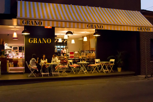 A Little Research Never Hurts When it comes to Choosing Awnings